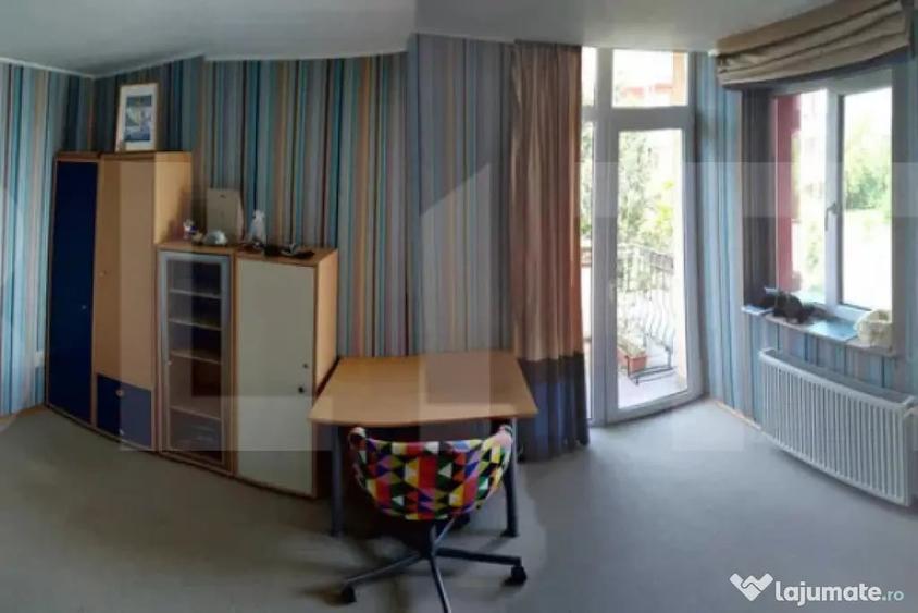Casă cu 5 camere cu Teren 350 Mp în Bună Ziua