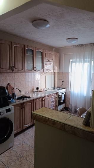 Apartament cu 2 camere semidecomandat, mobilat în Micro 16