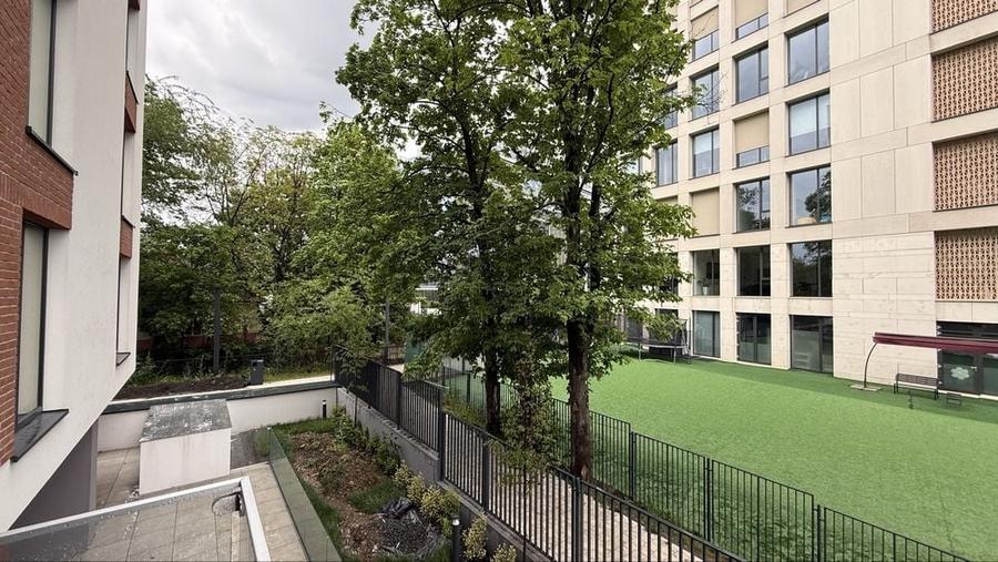 Apartament cu 2 camere decomandat în Dosu Bricii