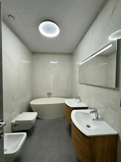 Apartament cu 3 camere decomandat în Floreasca