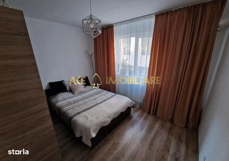Apartament cu 3 camere, mobilat în Central