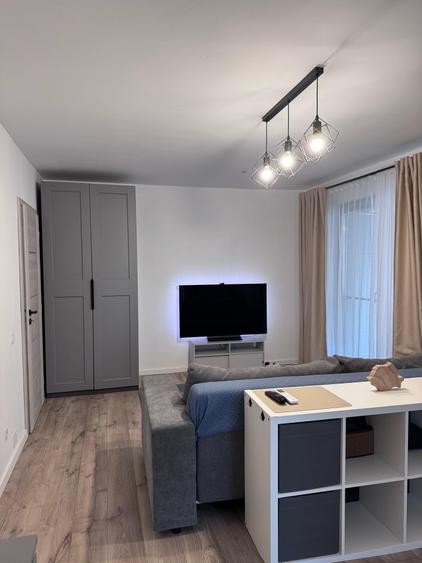 Apartament cu 2 camere decomandat, mobilat în Florești