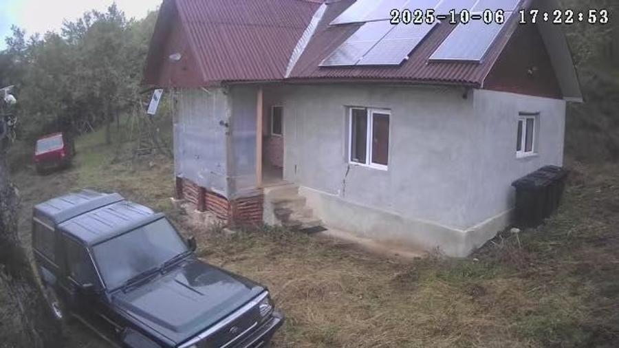 Casă cu 2 camere în Central