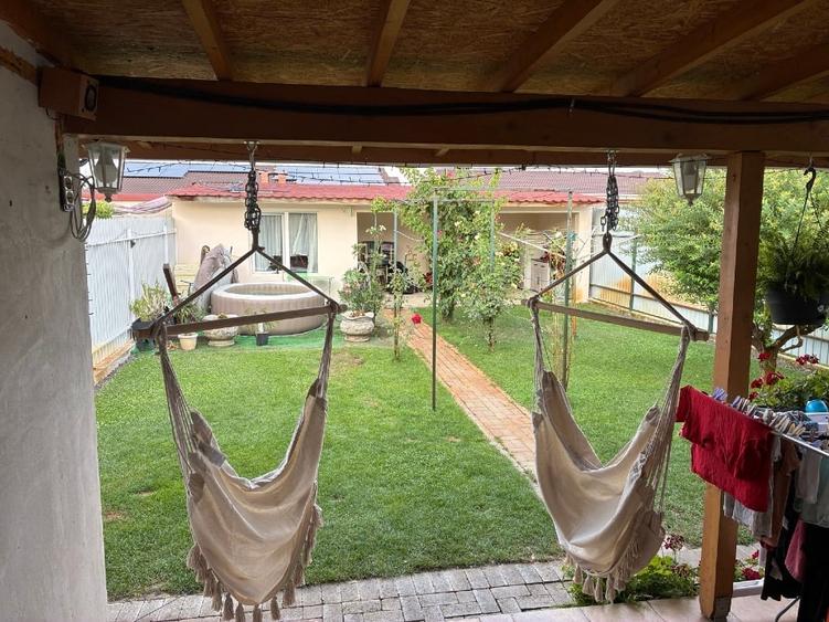 Duplex cu 3 camere cu Canalizare în Moșnița Nouă