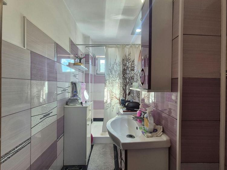 Apartament cu 2 camere decomandat în Gării