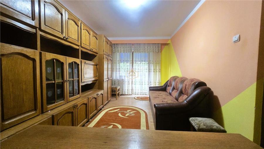 Apartament cu 2 camere decomandat, mobilat în Micro 17