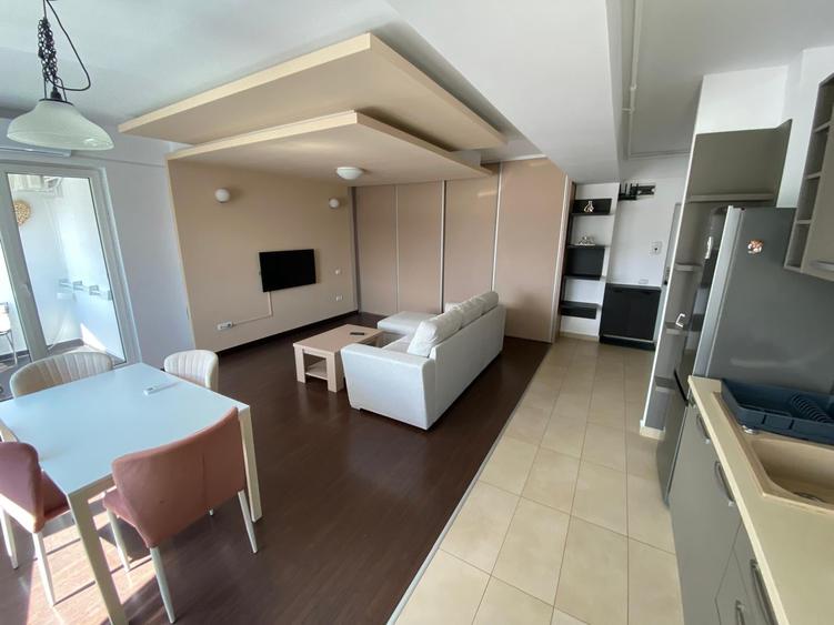 Apartament cu 2 camere decomandat în Răcădău