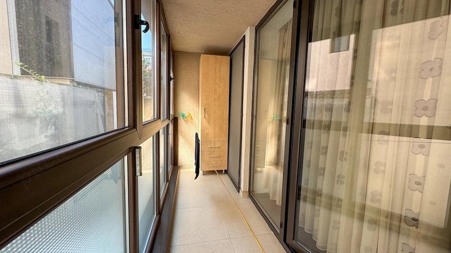Apartament cu 4 camere decomandat în Aviației