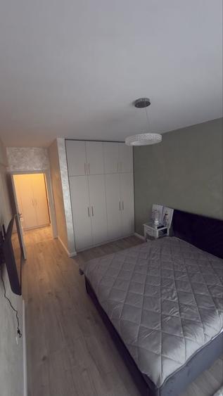 Apartament cu 2 camere decomandat în Exterior Vest