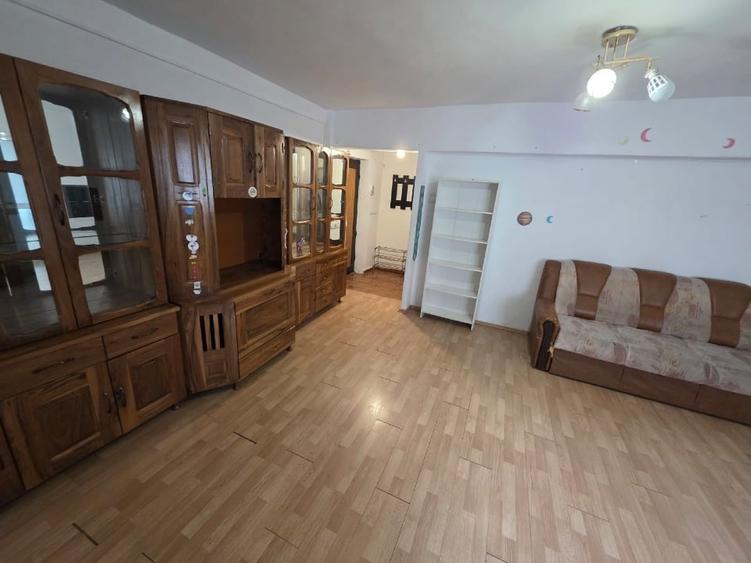 De închiriat apartament cu 3 camere – zonă centrală, Târgu Jiu - 9