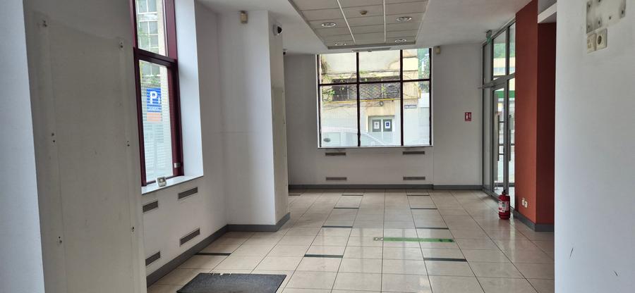 Spațiu comercial, de 250 mp, în Centrul Istoric