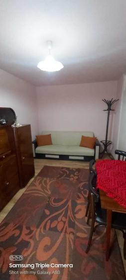 Apartament cu 2 camere semidecomandat în Micălaca