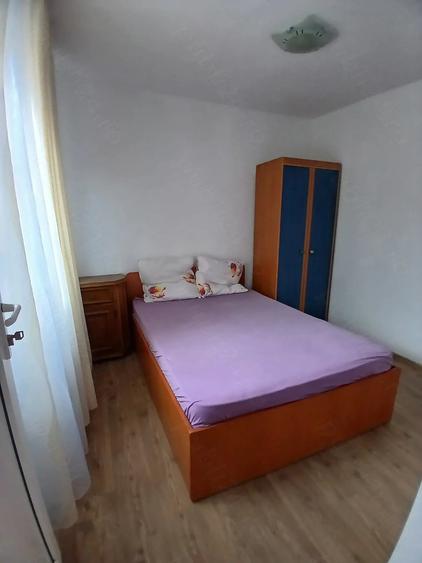 Casă cu Teren 50 Mp în Valu lui Traian