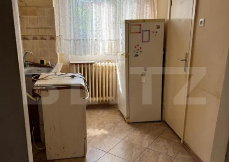Apartament cu 2 camere semidecomandat în P-ța Unirii