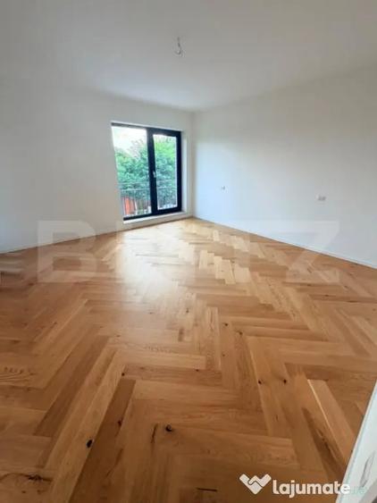 Casă cu 7 camere cu Teren 1000 Mp în Bod