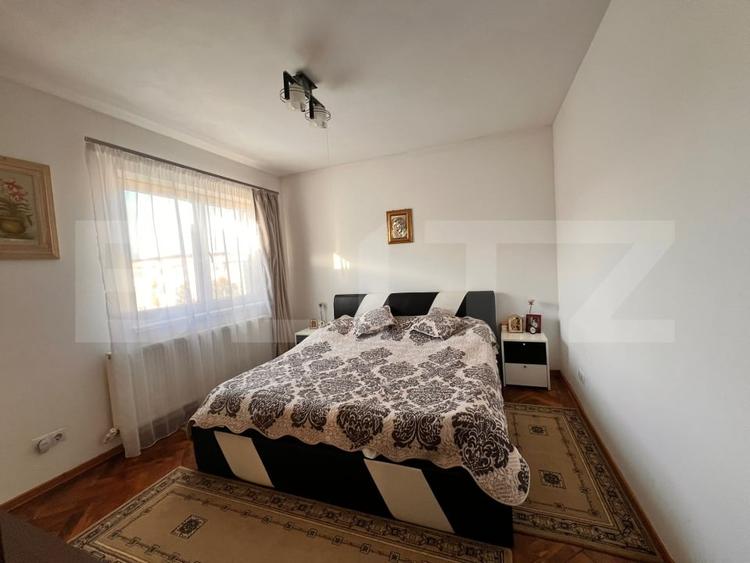 Se vinde apartament renovat si mobilat - 10