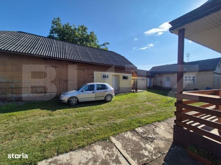 Casă cu 2 camere în Costâna