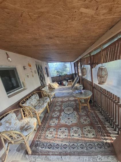 Casă cu Teren 3169 Mp în Olteni