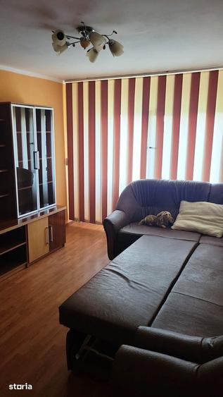 Apartament cu 3 camere decomandat în Dorobanți 2