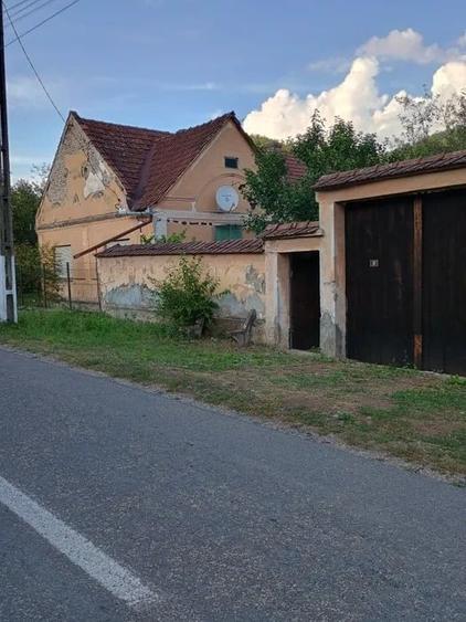 Casă individuală cu 4 camere cu Canalizare în Corbești
