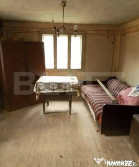Casă cu 3 camere cu Teren 30000 Mp în Cuzăplac