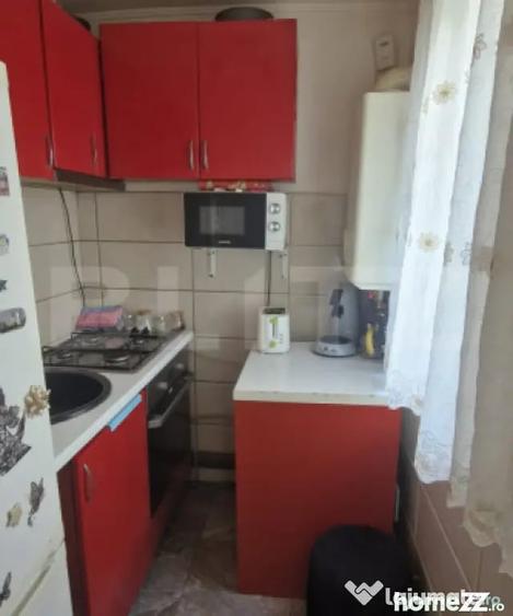 Apartament 2 camere, 31 mp, etaj 3, zona Targovi?te - Micr - 4