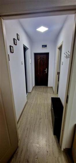 Garsonieră decomandată, mobilată în Mioriței