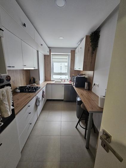 Apartament cu 2 camere decomandat în Exterior Vest