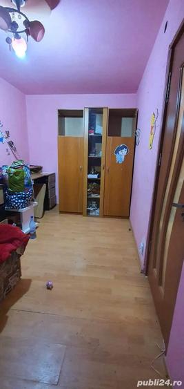 Apartament cu 2 camere decomandat în Petros