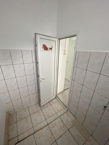 Spațiu comercial, de 90 mp, în Central