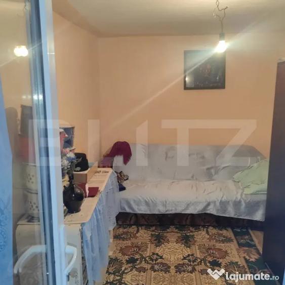 Casă cu 3 camere cu Teren 1700 Mp în Central