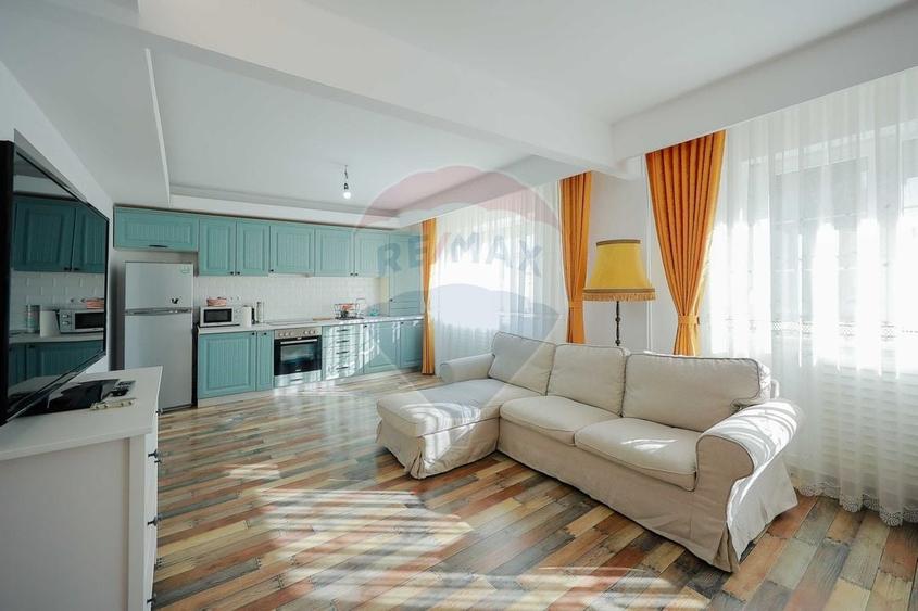 Casă individuală cu 4 camere cu Teren 500 Mp în Salca