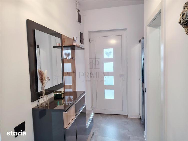 Casă cu 4 camere cu Teren 273 Mp în Moșnița Nouă