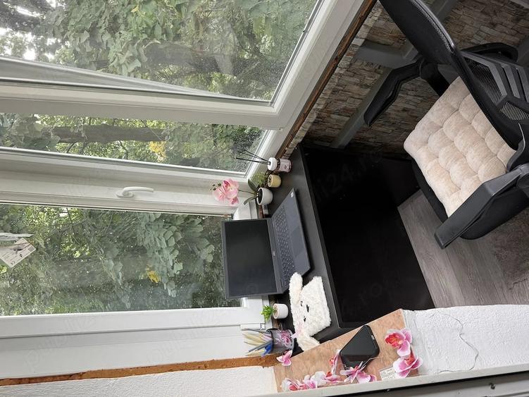Apartament cu 2 camere semidecomandat în Berceni