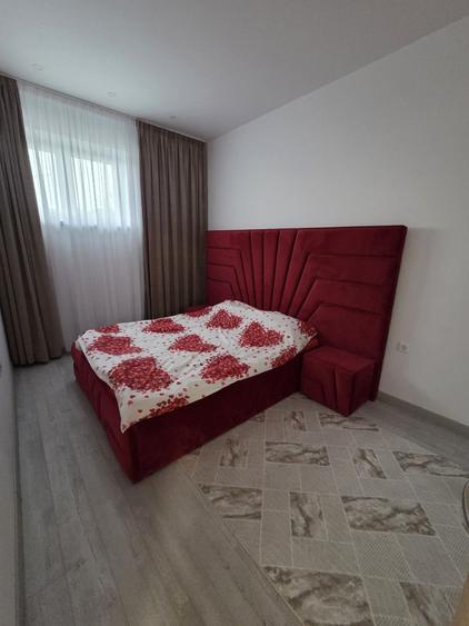 Apartament cu 2 camere decomandat în Vitan