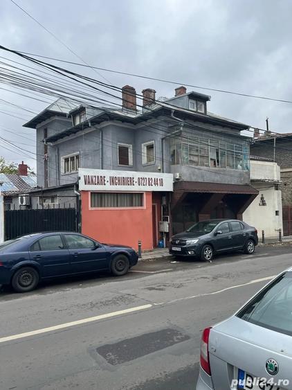 Casă cu 6 camere în Central