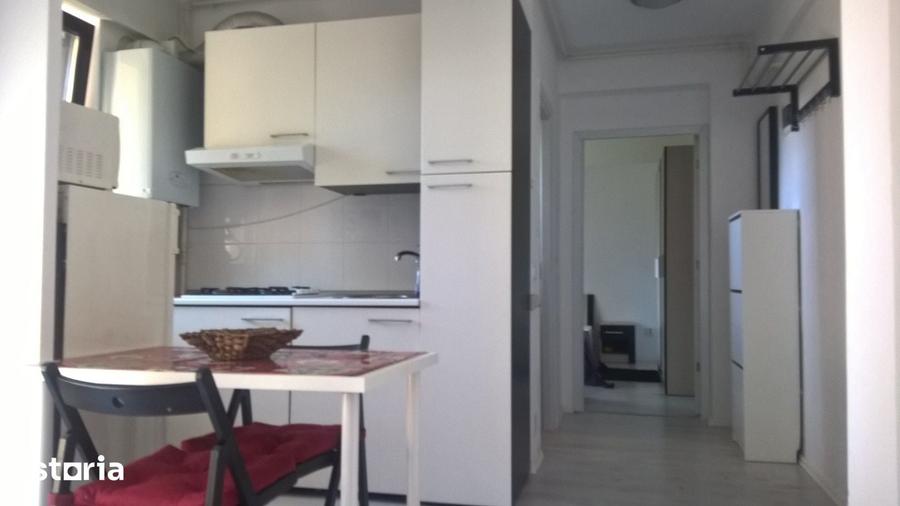 Apartament cu 2 camere decomandat în Chitila