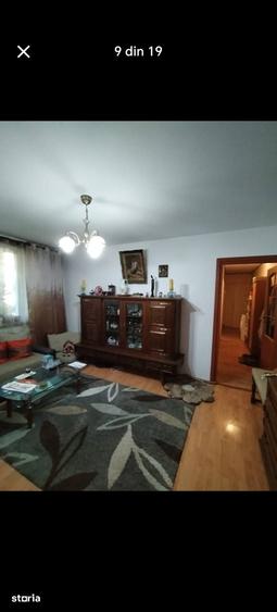 Apartament cu 4 camere în Central