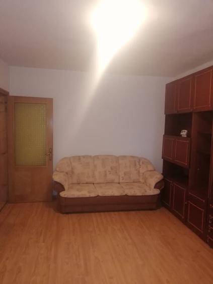 Inchiriez apartament 2 camere - 2