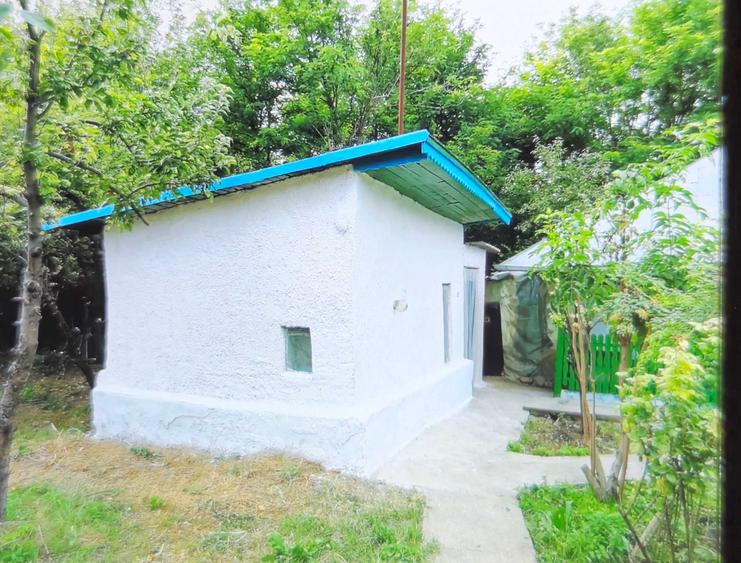 Casă cu 3 camere în Gurbănești