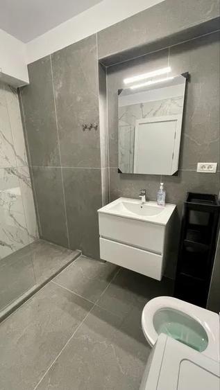 Apartament cu 2 camere semidecomandat, mobilat în Timpuri Noi
