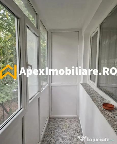 Apartament cu 2 camere decomandat în Drumul Taberei