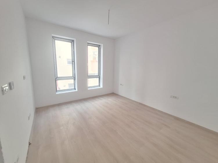 Apartament cu 2 camere decomandat în Giroc