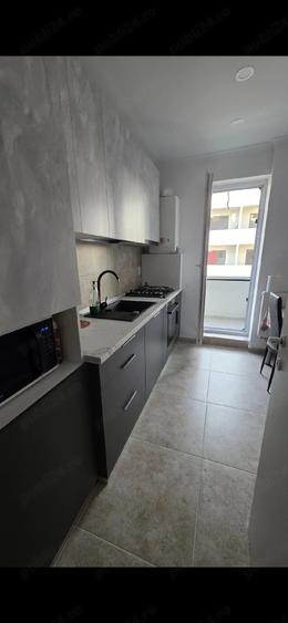 Apartament cu 3 camere decomandat în Chiajna
