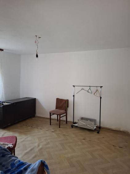 Casă individuală cu 4 camere cu Teren 400 Mp în Viile Noi