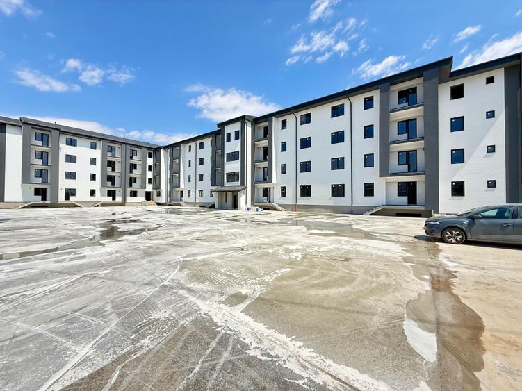 Apartament cu 2 camere semidecomandat în Dobroești