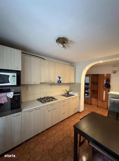 Apartament cu 2 camere decomandat în Berceni
