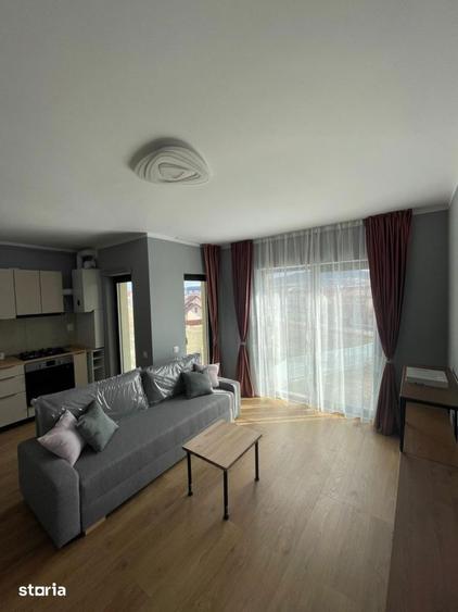 Apartament cu 3 camere, mobilat în Florești