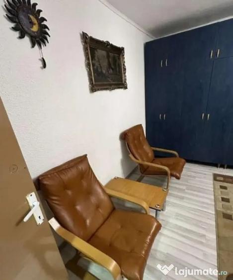 Garsonieră decomandată în Muncii