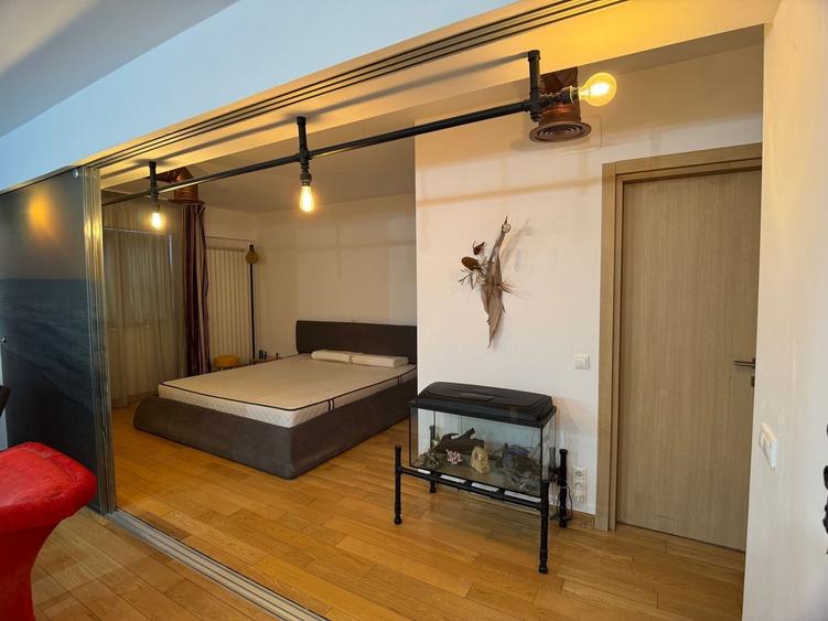 Apartament cu 3 camere, mobilat în Barbu Văcărescu